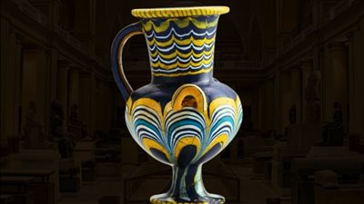 تحفة من العصر الذهبي.. المتحف المصري يعرض مزهرية نادرة من الدولة الحديثة