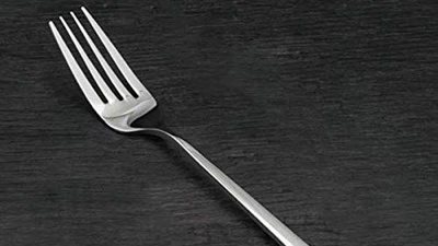 طعنها بـ شوكة المطبخ.. تخفيف عقوبة قاتل والدته في مصر القديمة من المؤبد لـ المشدد 10 سنوات