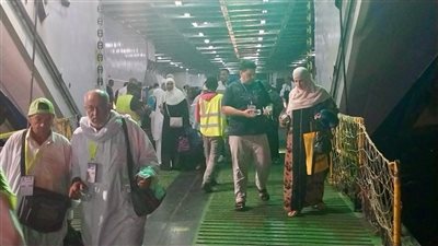 وزير السياحة يوجه بسرعة إنهاء ترتيبات عودة بعثة الحج السياحي البري