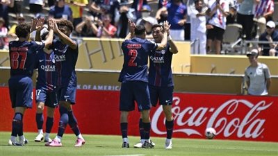 باريس سان جيرمان يُنهي الشوط الأول متقدما على أتلتيكو مدريد بهدفين