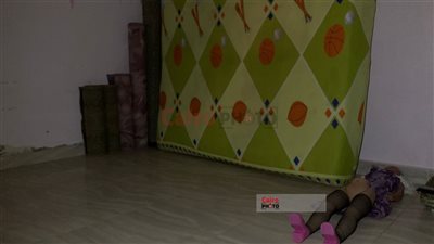  القاهرة 24 داخل مسرح جريمة قتل سيدة على يد زوجها ببورسعيد| صور وفيديو 