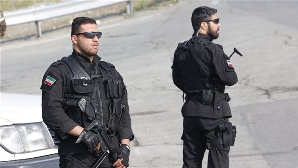 الشرطة الإيرانية