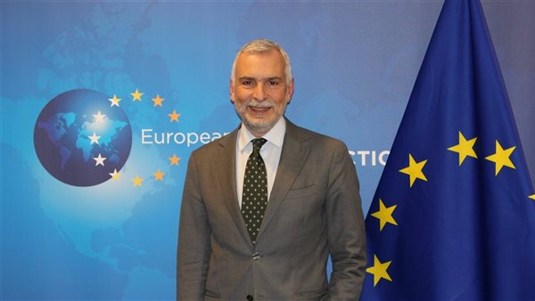 ستيفانو سانينو، مدير