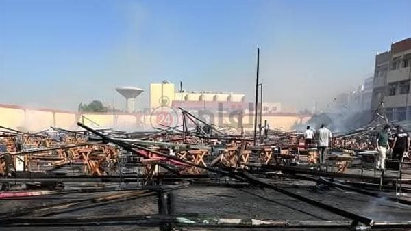 جانب من الحريق 