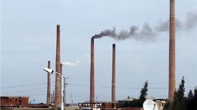 القبض على صاحب مصنع طوب تسبب في مصرع شخصين وإصابة اثنين آخرين بالعياط.. والتحريات تكشف مفاجأة