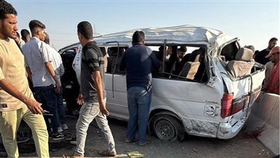 إصابة 16 شخصًا في حادث انقلاب سيارة ميكروباص بطريق القاهرة الفيوم
