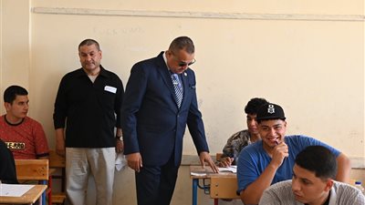 اليوم.. طلاب الثانوية العامة يؤدون امتحان الفرنساوي داخل 8 لجان بجنوب سيناء