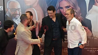 مدحت العدل وأحمد وفيق يساندان مينا مسعود بأول أعماله السينمائية في عز الظهر