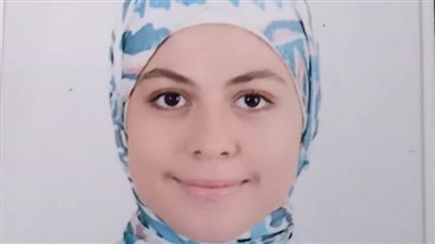 أول تعليق من الأولى على الشهادة الإعدادية بالقاهرة: مبسوطة إن مجهودي ما ضاعش وبشكر أهلي | خاص