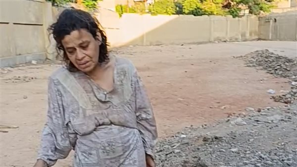 كريمة سيدة مشردة