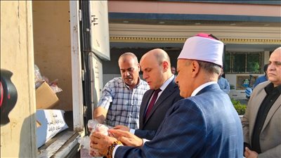 تسليم أولى دفعات لحوم صكوك الأضاحي لهذا العام في كفر الشيخ ودمياط والمنوفية