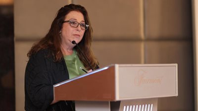 مديرة برنامج الأمم المتحدة للمستوطنات: النمو الحضري المتسارع يأتي بتحديات نقص السكن الملائم وضعف البنية التحتية 