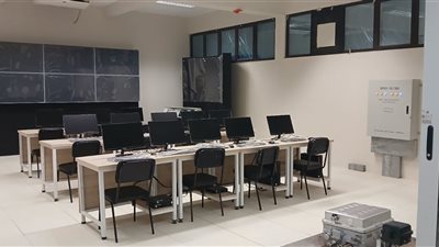 بدء التشغيل التجريبي لمعهد مصري - صيني للتحكم الذكي في إشارات السكك الحديدية