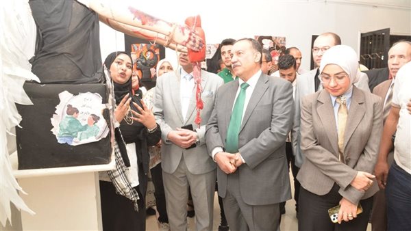 محافظ أسيوط