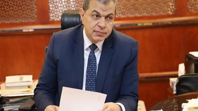 “القوى العاملة” تصدر تعليمات فورية بمتابعة حالة مصري بالكويت تعرض لحادث سير