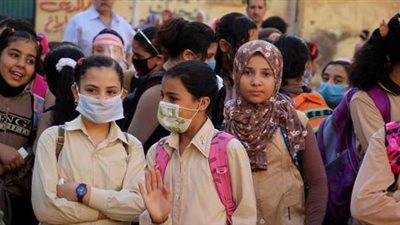 إقالة مديرة مدرسة بالمنوفية أول أيام العام الدراسة لعدم تطبيق الإجراءات الاحترازية ضد كورونا