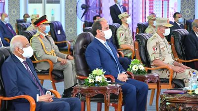 السيسي يشهد حفل تخرج الدفعات الجديدة من الكليات والمعاهد العسكرية