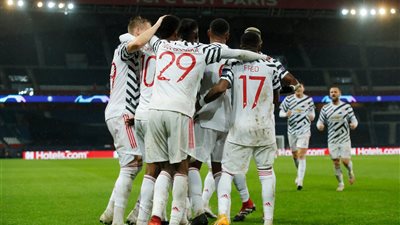 مانشستر يونايتد يخطف فوزًا قاتلًا من باريس سان جيرمان في دوري أبطال أوروبا