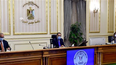رئيس الوزراء: أعداد المصابين بفيروس كورونا تأخذ المنحنى التصاعدى مرة أخرى
