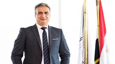 تفيذًا لقرار وزيرة التجارة والصناعة.. “السجيني” يتولى جهاز حماية المنافسة ويلتقي بجميع العاملين