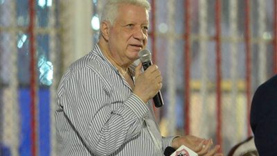 مرتضى منصور يهنئ الأهلي بالتأهل لنهائي أبطال إفريقيا ويهاجم كهربا