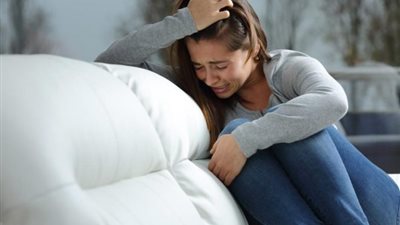 “ليه النكد بيزيد عند الستات وقت الدورة الشهرية؟”.. استشاري نساء وتوليد يجيب