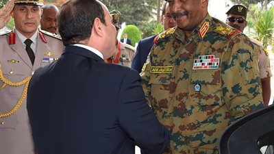 رئيس المجلس السيادي في السودان يزور القاهرة اليوم الثلاثاء