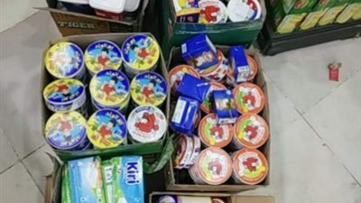 هايبر ماركت بقنا يرفع المنتجات الفرنسية: “نصرة للنبي محمد” (صور)