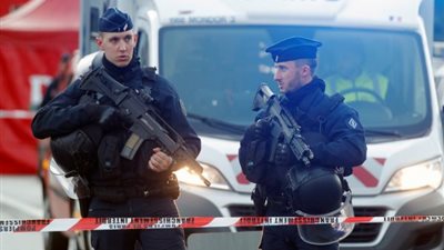 الشرطة الفرنسية تكشف تفاصيل حادث الطعن في نيس