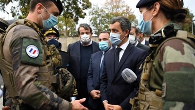 فرنسا: ترحيل 18 متطرفًا خلال الأيام المقبلة.. و4000 جندي إضافي نهاية الأسبوع لحماية دور العبادة