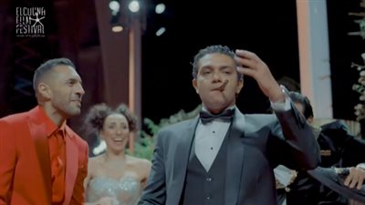 عصابة بـ”100 وش” تسرق جوائز مهرجان الجونة السينمائي