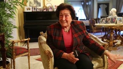 “القومي للمرأة” يُعلن الحداد لمدة 3 أيام لرحيل فرخندة حسن