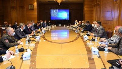 “الإنتاج الحربي” تبحث التعاون مع أوكرانيا في مجالي الصلب وترشيد الطاقة