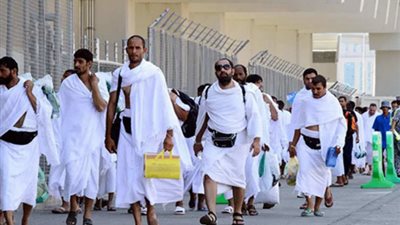 تعرف على شروط وقف نشاط الشركات السياحية مدة عام عن العمرة