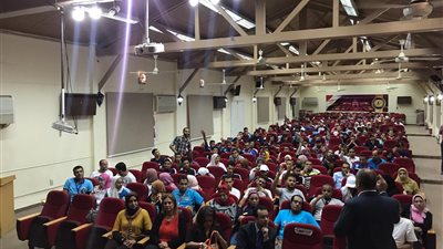 جرس إنذار.. “كورونا” يطل برأسه داخل الجامعات.. كيف تُغيّر “التعليم العالي” خطة المواجهة؟