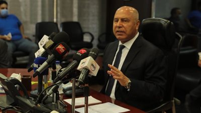 وزير النقل يوافق لـ”وزارة البترول” على توسعة ميناء الحمراء وإنشاء خط بحرى جديد