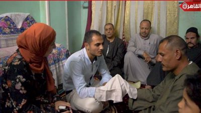 أول مأذونة في شبين الكوم: “بحب أجرب كل شيء غريب وبدخّل البهجة كل فرح بروحه” (صور)