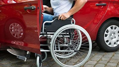 لذوي الاحتياجات الخاصة.. تعرف على طريقة حجز سيارة معفاة من الجمارك إلكترونيا