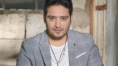 أحمد زعيم يشارك في الحلقة الأخيرة من “الوجه الآخر” بأغنية جديدة