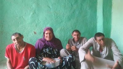 “التضامن” توجه برفع كفاءة منزل سيدة بالمنوفية تعول ثلاثة أبناء من ذوي الاحتياجات الخاصة