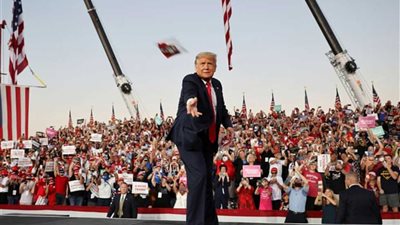 ترامب من مقر حملته الانتخابية: “سأفوز بأصوات الأفارقة.. والليلة سيكون هناك فائز”