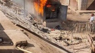 السيطرة على حريق بكابينة كهرباء بحرم الطريق الدائري بالخصوص (صور)