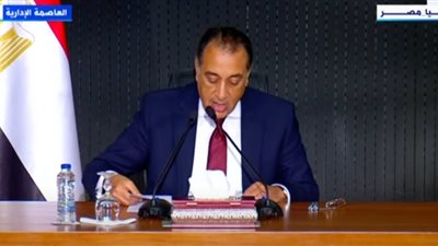 رئيس الوزراء: حل أزمة توقف إمداد بعض المصانع بالغاز نهاية الشهر الجاري