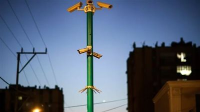 بلومبرج: إيران تقرصن الكاميرات الخاصة بإسرائيل لجمع معلومات فورية عن مواقع الضربات 