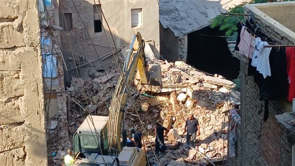 العقار المنهار