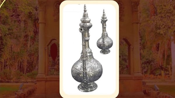 القطع الأثرية 