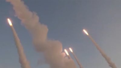 شاهد إطلاق الصواريخ الإيرانية تجاه إسرائيل بعد صلاة الجمعة اليوم