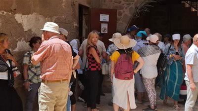 لزيارة مقدساتها الدينية.. سانت كاترين تستقبل 465 سائحا وزائرا