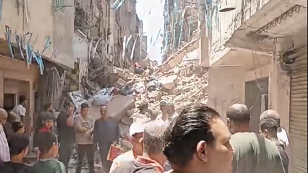 انهيار عقاري يحدائق