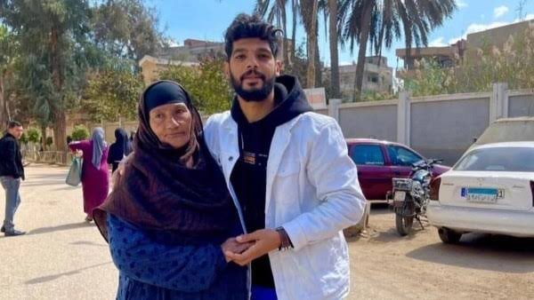 ابراهيم شيكا ووالدته